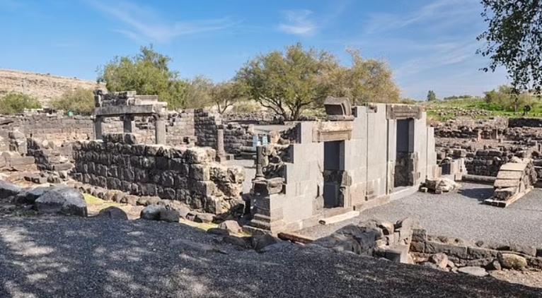 Археологи нашли потерянный храм, где Иисус творил чудеса (3).png Археологи нашли потерянный храм, где Иисус творил чудеса (3).png