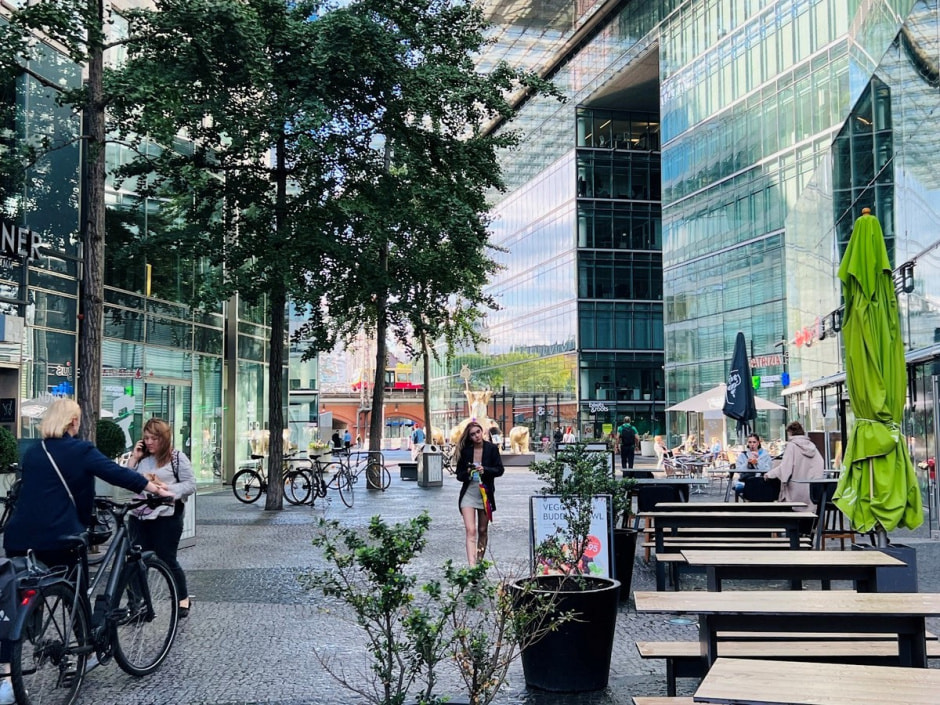 Берлин vs Гамбург 2.jpg