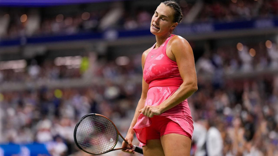 Соболенко снялась с матча.jpg