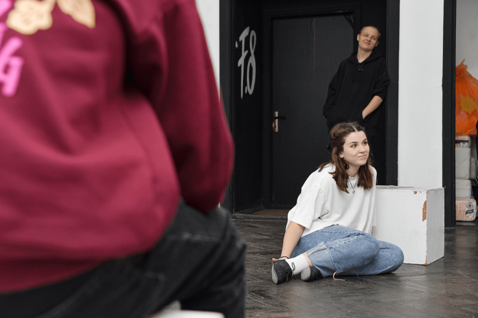 Семейный инклюзивный театр А1 10.png