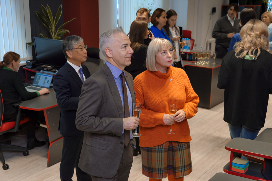 Дипломаты smART галерее Мария Кошелева-Лихота 4.png