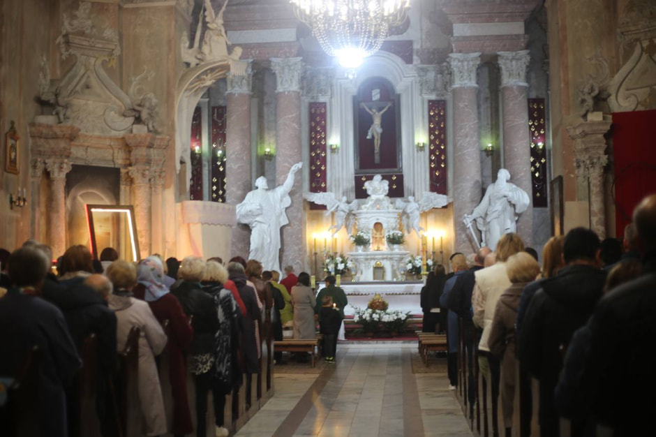 Католики празднуют Пасху11.jpg