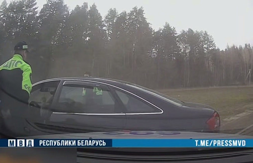 ГАИ стреляла в машину на Могилевщине – что сделал водитель?