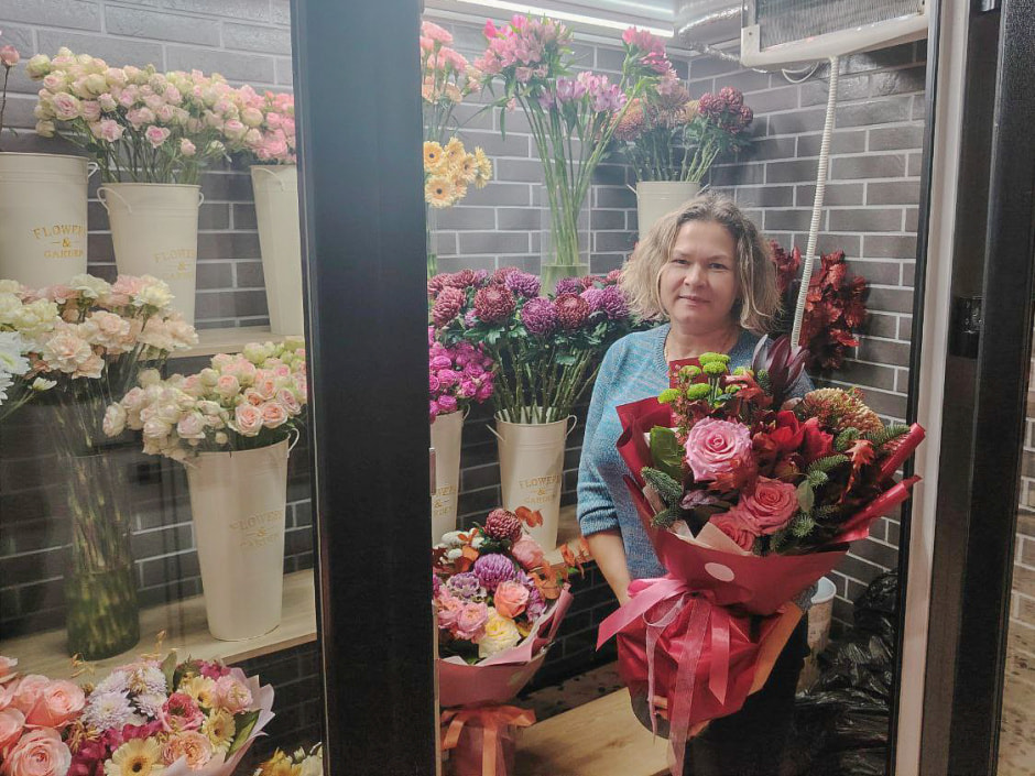 Светлана владелица цветочного МК Фарфоровый