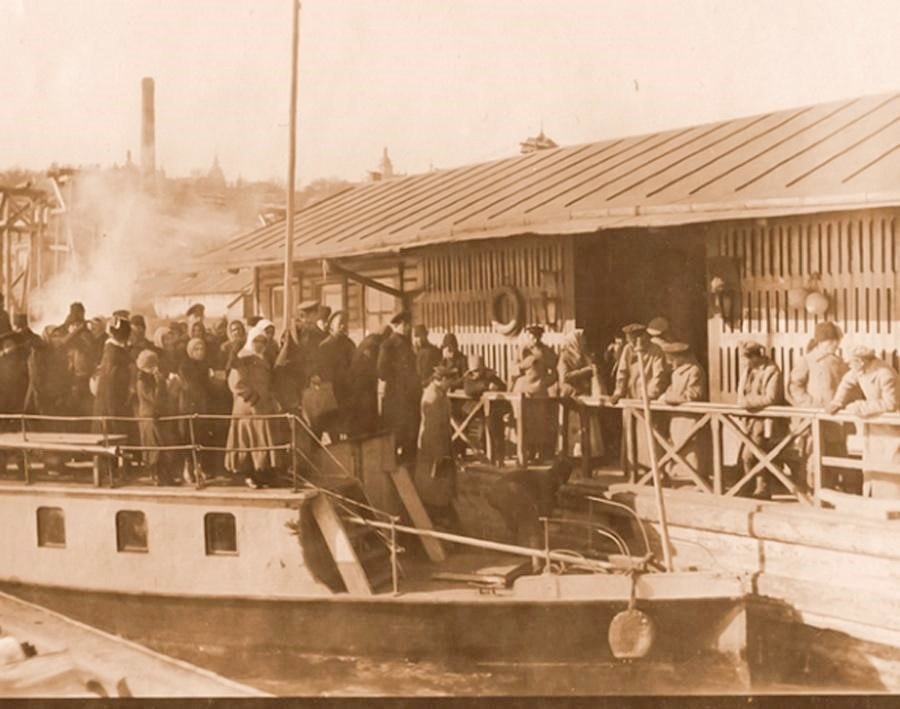 История пароходов и паровозов 5.jpg