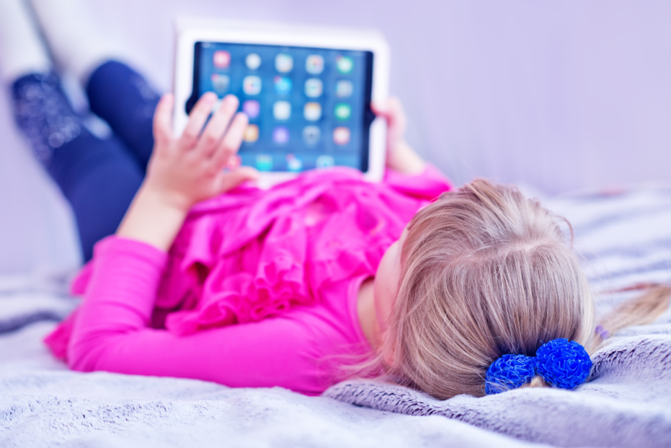 дети гаджет.png