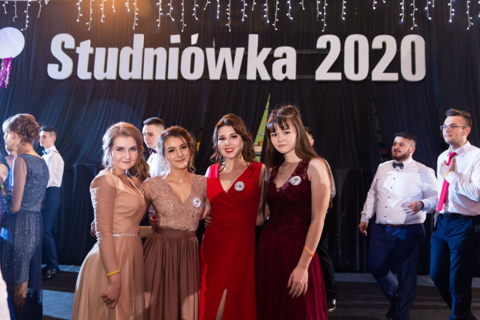 выпускной польша.jpg