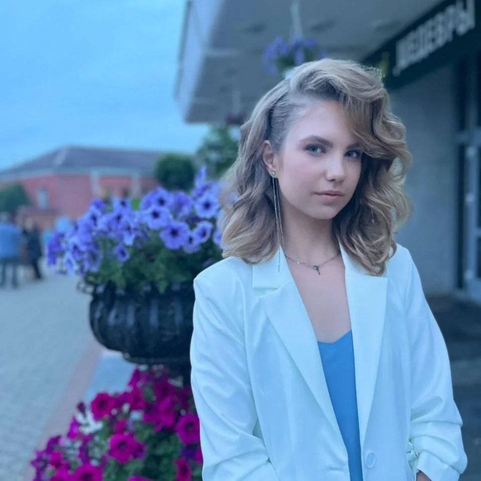 Дарья Голомако.jpg Дарья Голомако.jpg