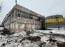 В Осиповичах при демонтаже кровли обрушилась плита: рабочий в тяжелом состоянии