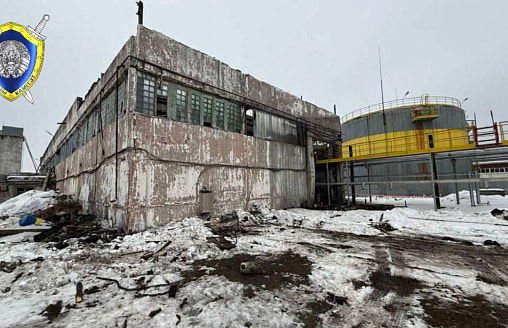 В Осиповичах при демонтаже кровли обрушилась плита: рабочий в тяжелом состоянии