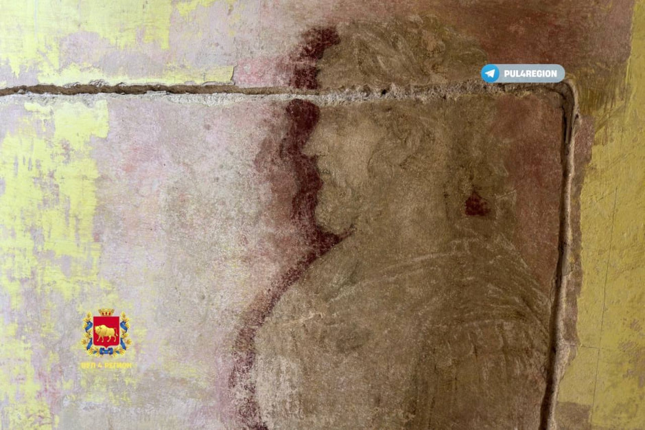 Старинная картина в Святске