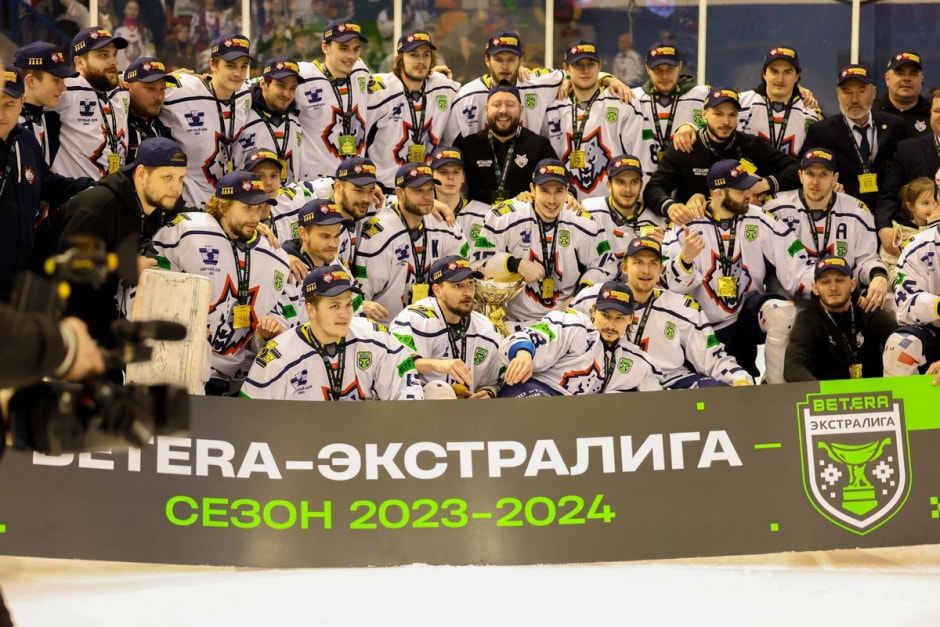 Егор Бориков 2_ХК Металлург.jpg