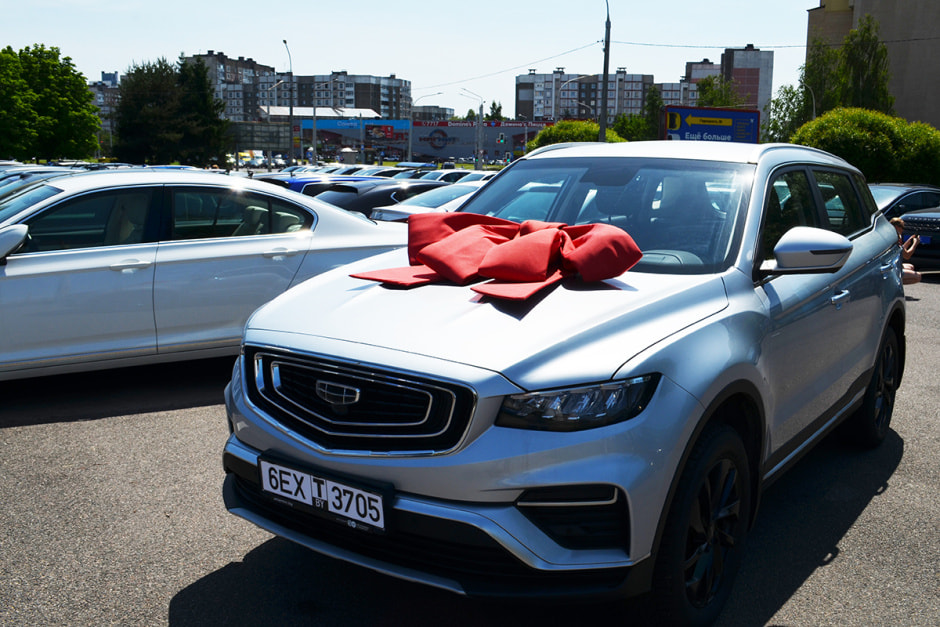 Автомобиль на выдачу.JPG