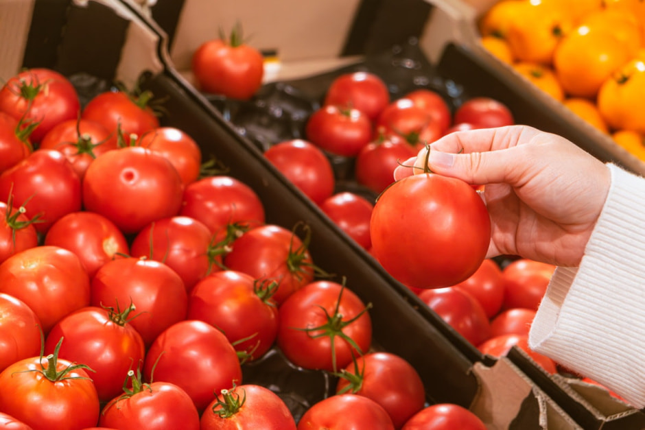 помидоры в магазинах