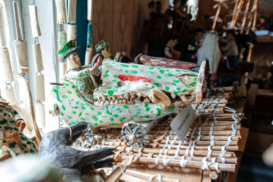 Музей Николая Тарасюка и его деревянный народ 12.jpg