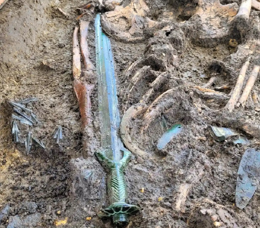 меч1.jpg меч1.jpg