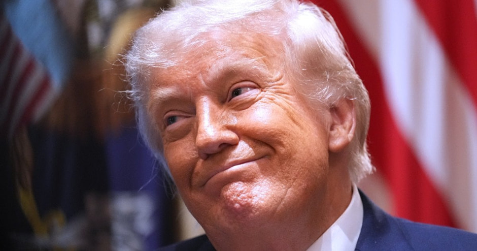 Дональд Трамп.jpg Дональд Трамп.jpg