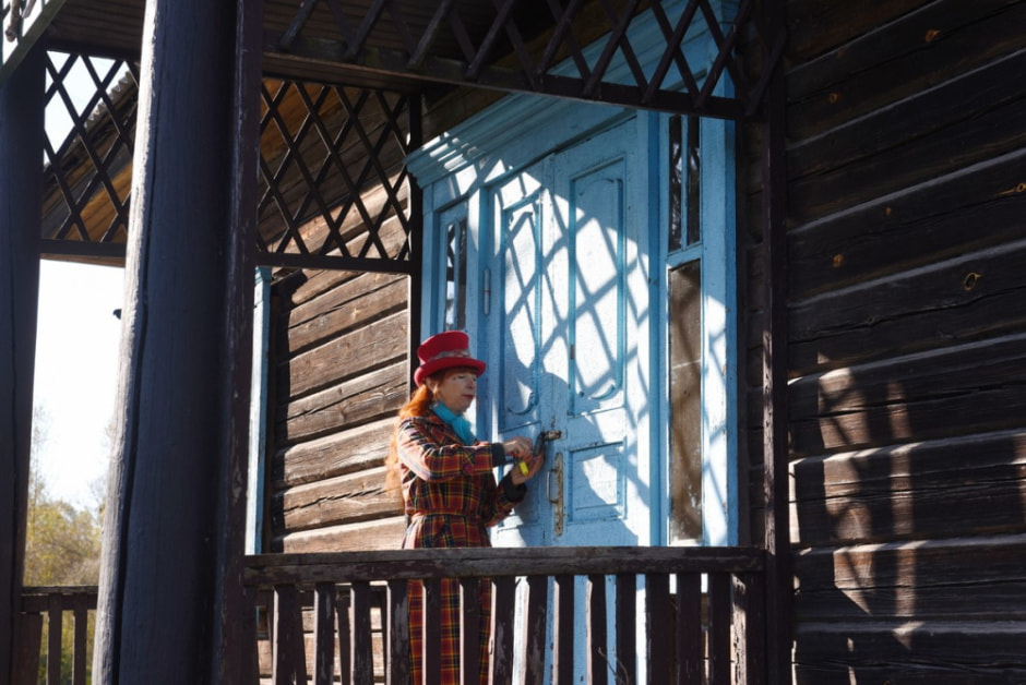 Клоунариум в деревне Зябки 2.jpg