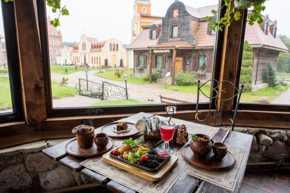 Белорусская национальная кухня в Суле 12.jpg