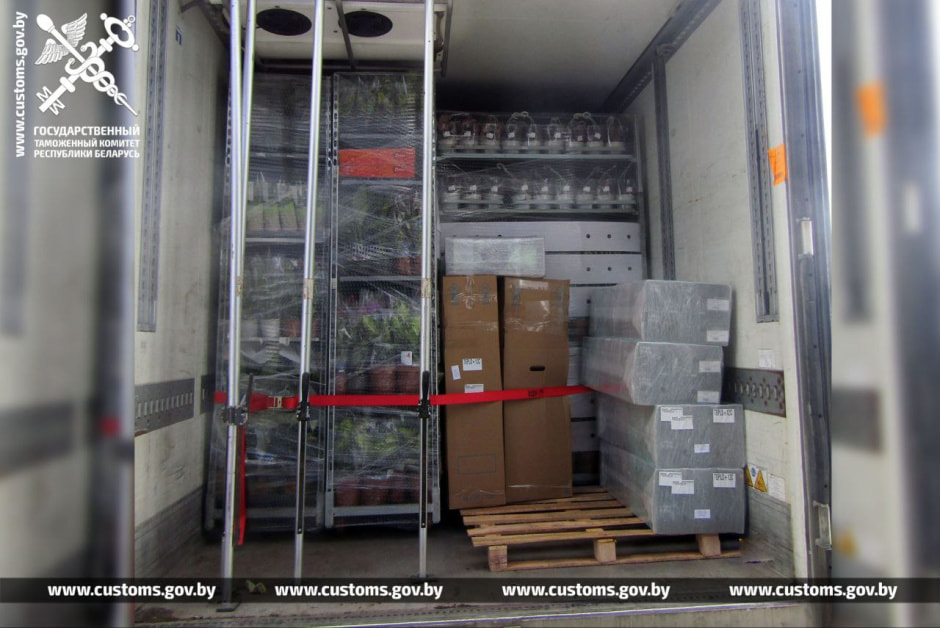 фура с цветами1.jpg