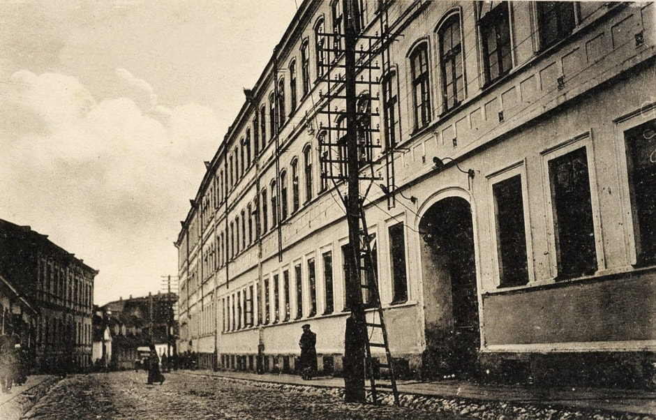 История белорусские предприниматели 3_Гродненская табачка.jpg