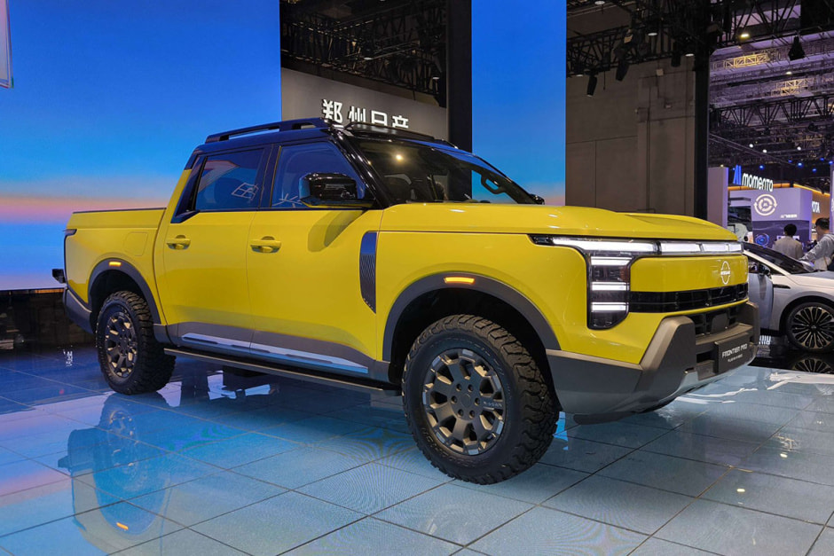 Nissan Frontier Pro.jpg