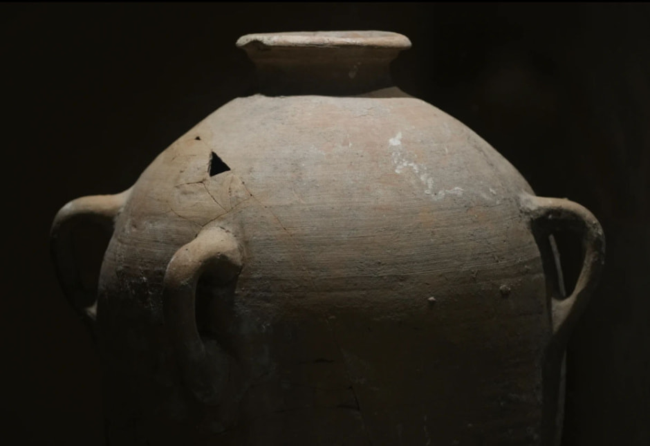 Сосуд Израиль.jpg