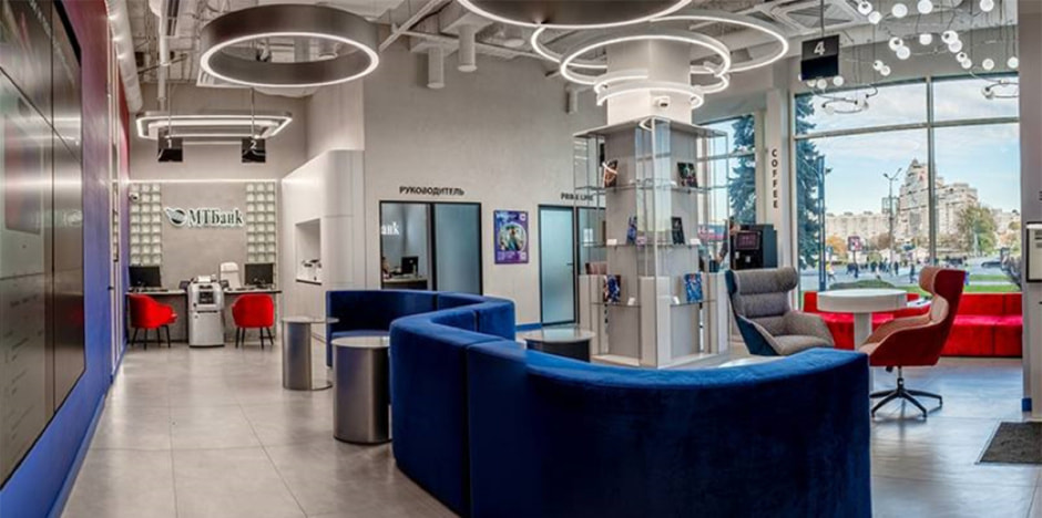В офисе МТБанка.jpg