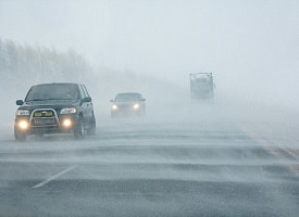В Беларуси назвали 4 “особо опасные” трассы в день прихода циклона Улли. А когда самые сильные метели?
