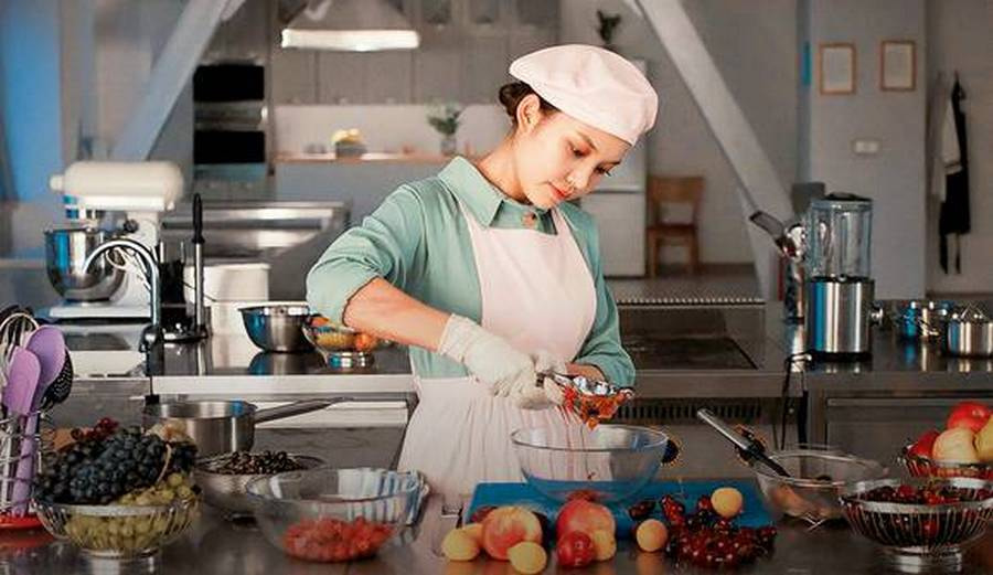 Молочная девочка.jpeg