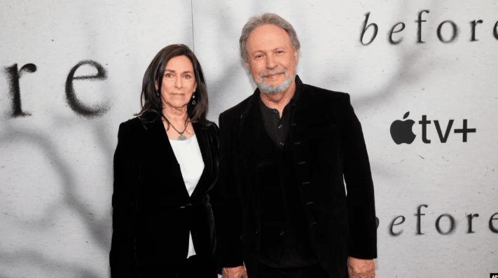 кристал с женой.png