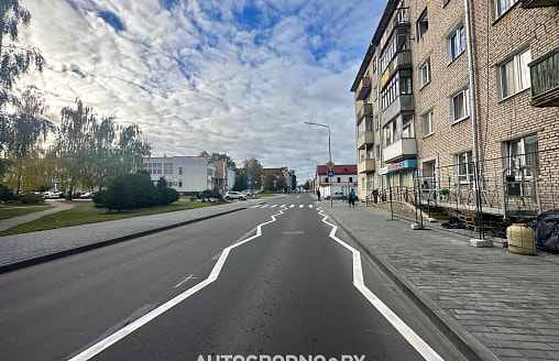 В Гродно впервые в Беларуси нарисовали зигзаги на дороге. В ГАИ объяснили, зачем