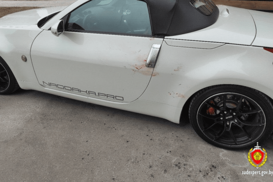 кровь на иномарке.png