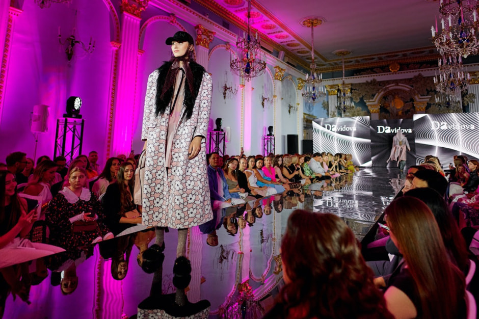 Brands Fashion Show 2024 2.jpg