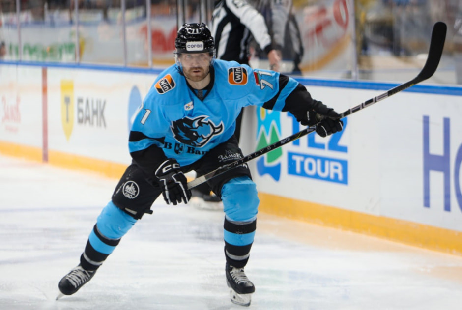 Крис Тирни в минском Динамо 6.jpg