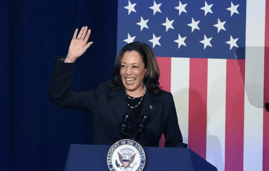 Американцы пожертвовали рекордные $55 млн после старта кампании Камалы Харрис.png