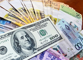 Ещё выше? Доллар в Беларуси взлетел до максимума за 2 недели – итоги торгов 30 апреля