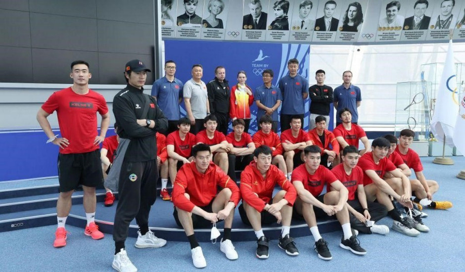 Аисты из Китая гандбол 6.jpg Аисты из Китая гандбол 6.jpg