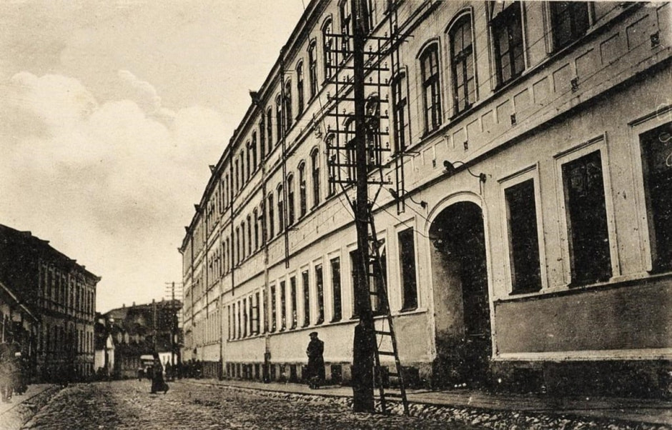 Табачная фабрика Шерешевские 1.jpg