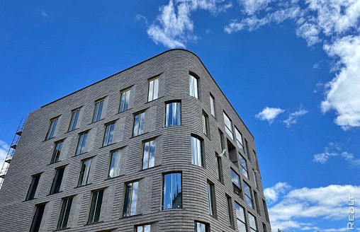 Как 546 зарплат учителей. В Минске продали квартиру за 470 тысяч долларов – что там внутри?