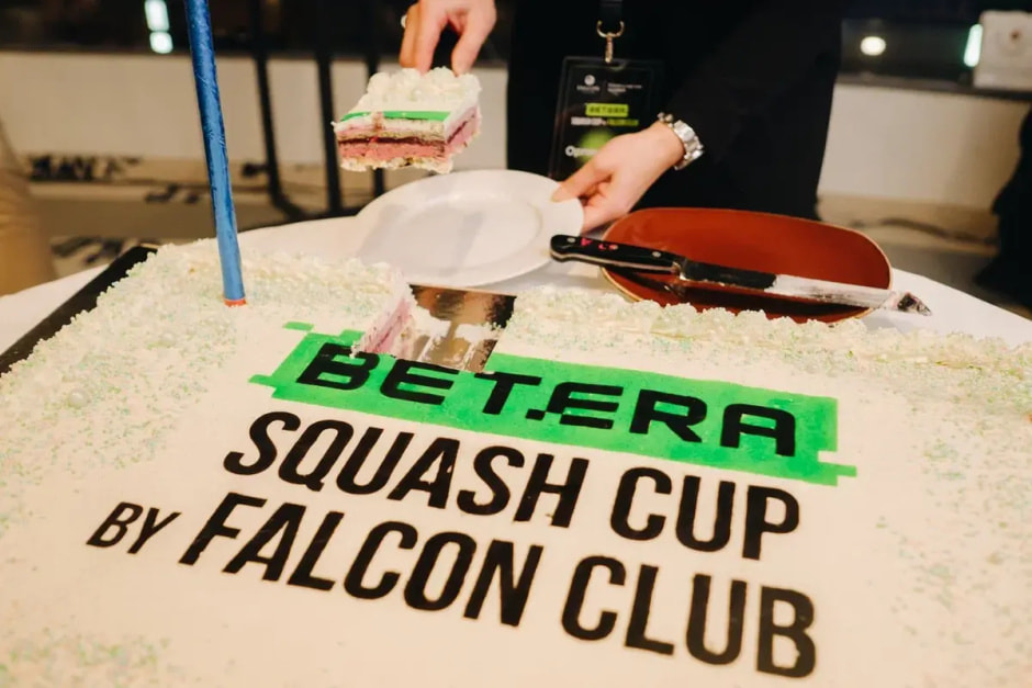 Сквош_(316).jpg Сквош_(316).jpg