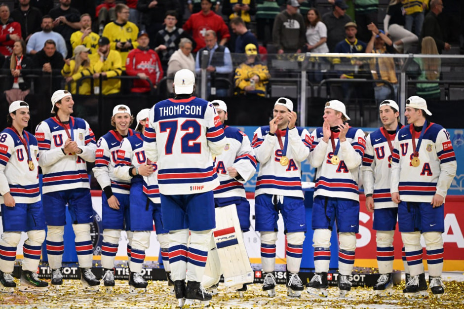 Хоккейная команда.jpg