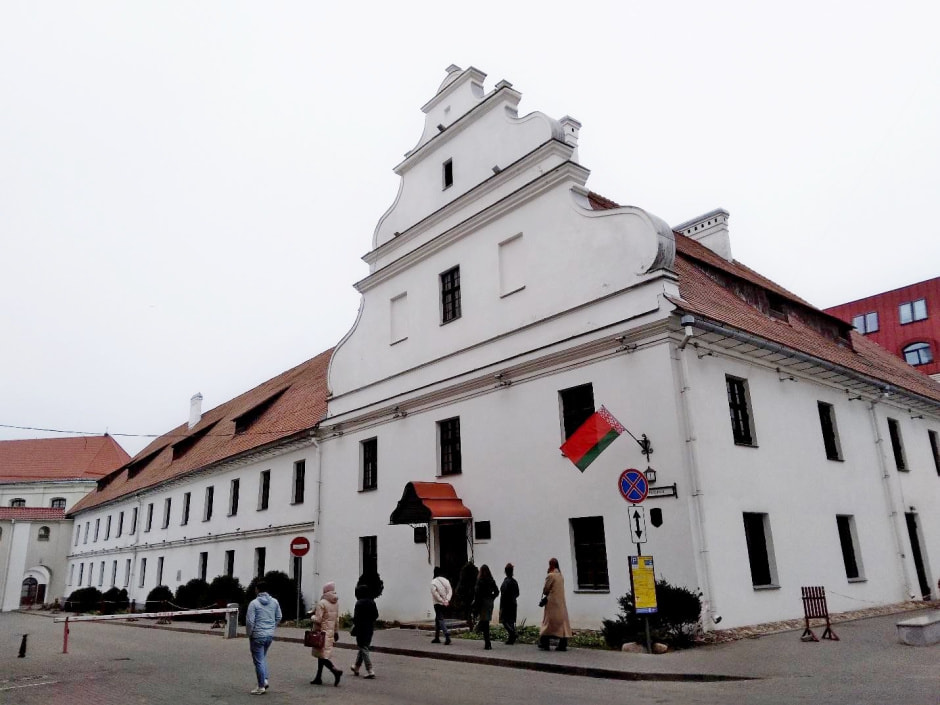 История здания монастыря базилиан в Минске 3.jpg