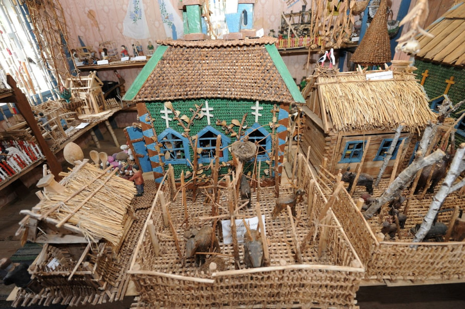 Музей Николая Тарасюка и его деревянный народ 11.jpg