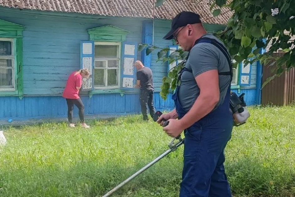 приставы помогли пенсионерке приставы помогли пенсионерке.jpg