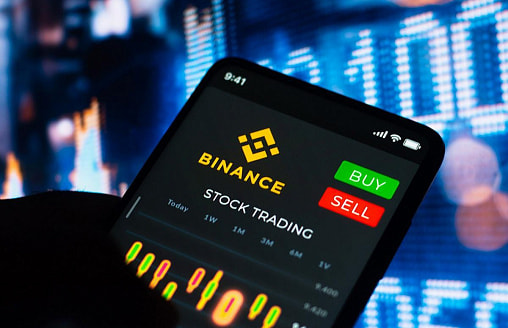 Крупнейшую криптобиржу Binance, похоже, взломали и вывели почти $3,3 млрд. Биткоин и другие криптовалюты резко просели