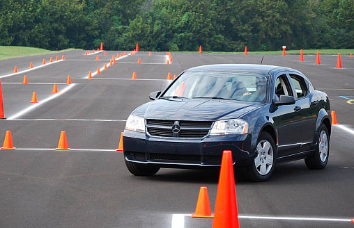 Лукашенко поручил ужесточить подготовку водителей в автошколах