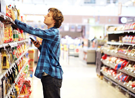 Готовый яд? Nestlé отзывает часть своей продукции по всему миру из-за риска токсина