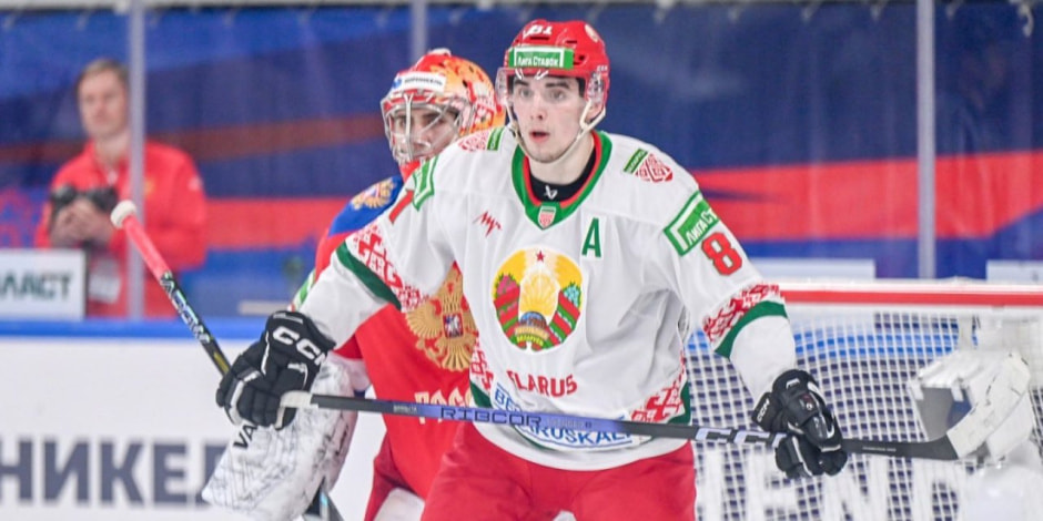 Хет-трик Виталия Пинчука помог хоккейной сборной Беларуси вновь победить россиян.jpg
