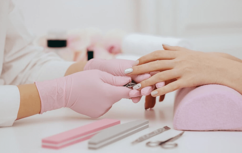 маникур ногти.png